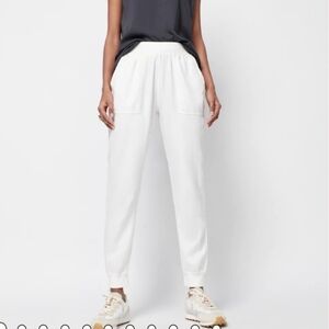 Faherty Arlie jogger white XL NWT